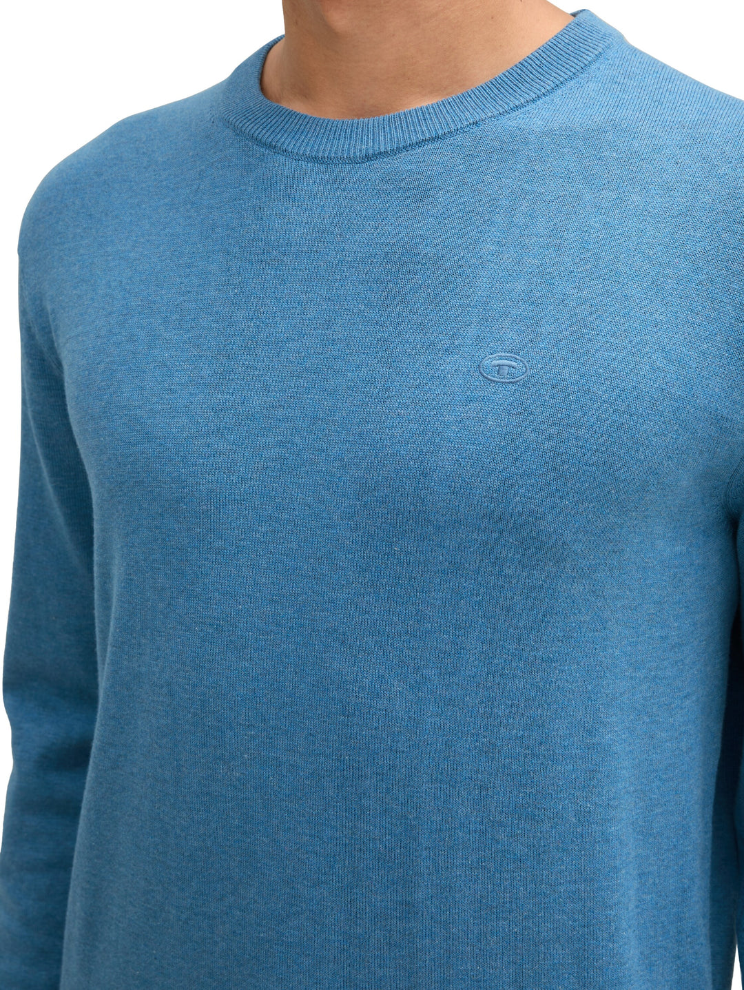 BASIC CREWNECK KNIT