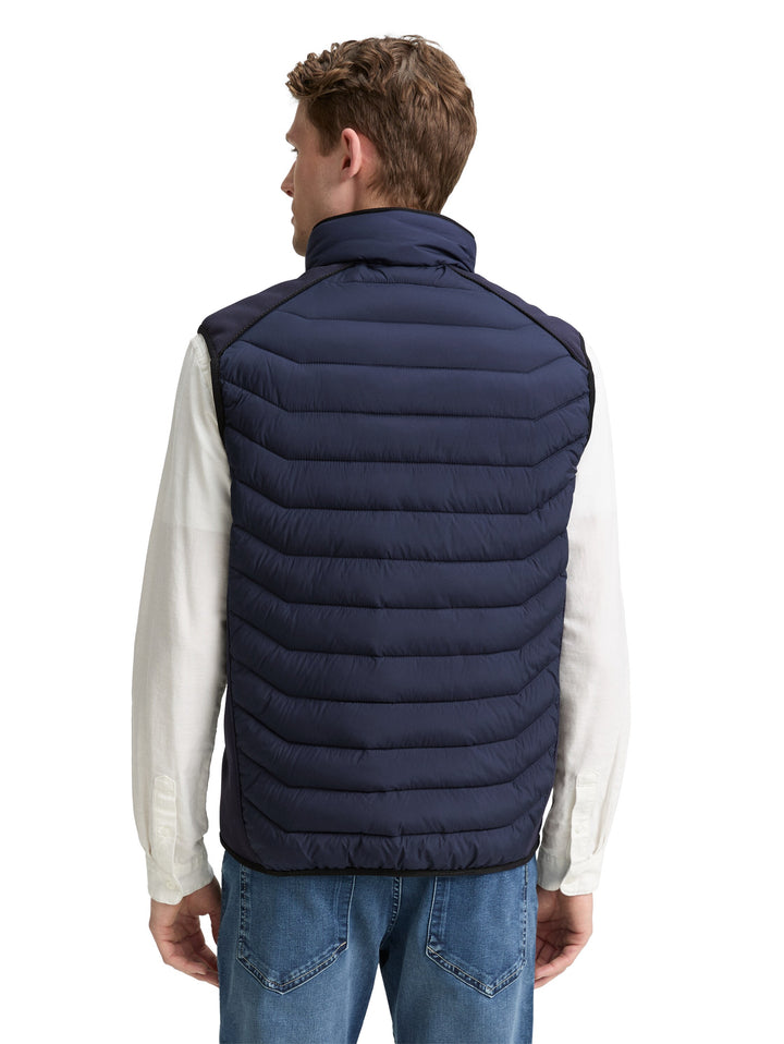 HYBRID VEST