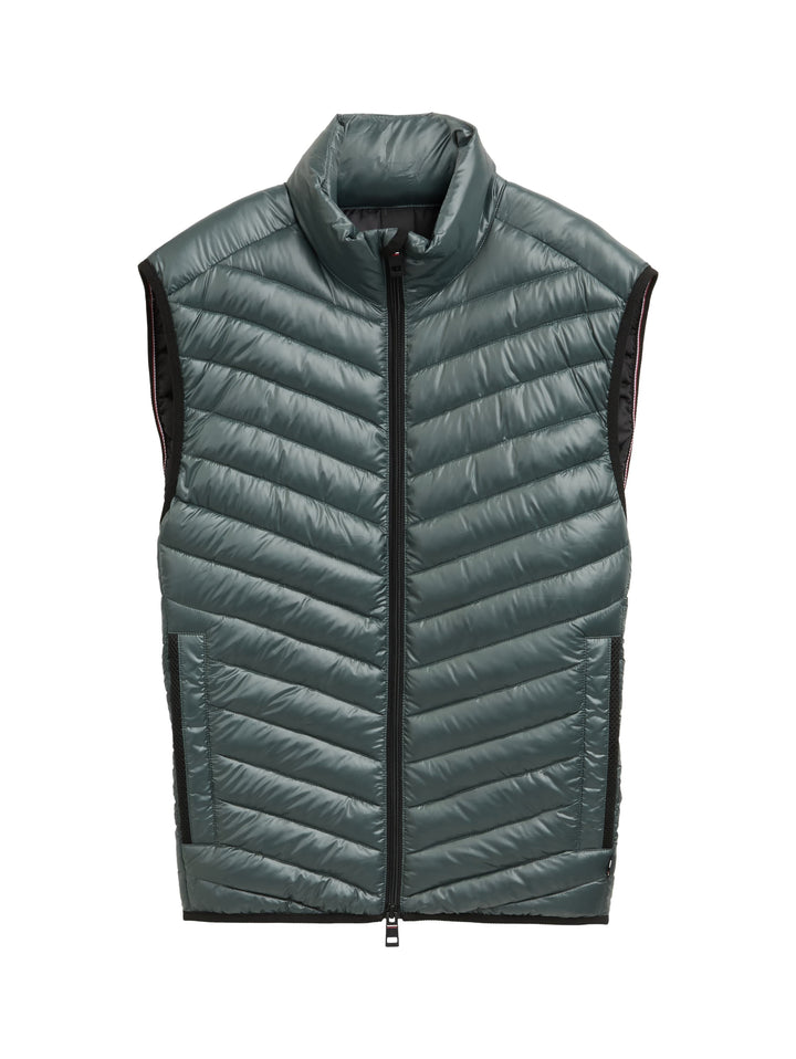 LIGHWEIGHT VEST