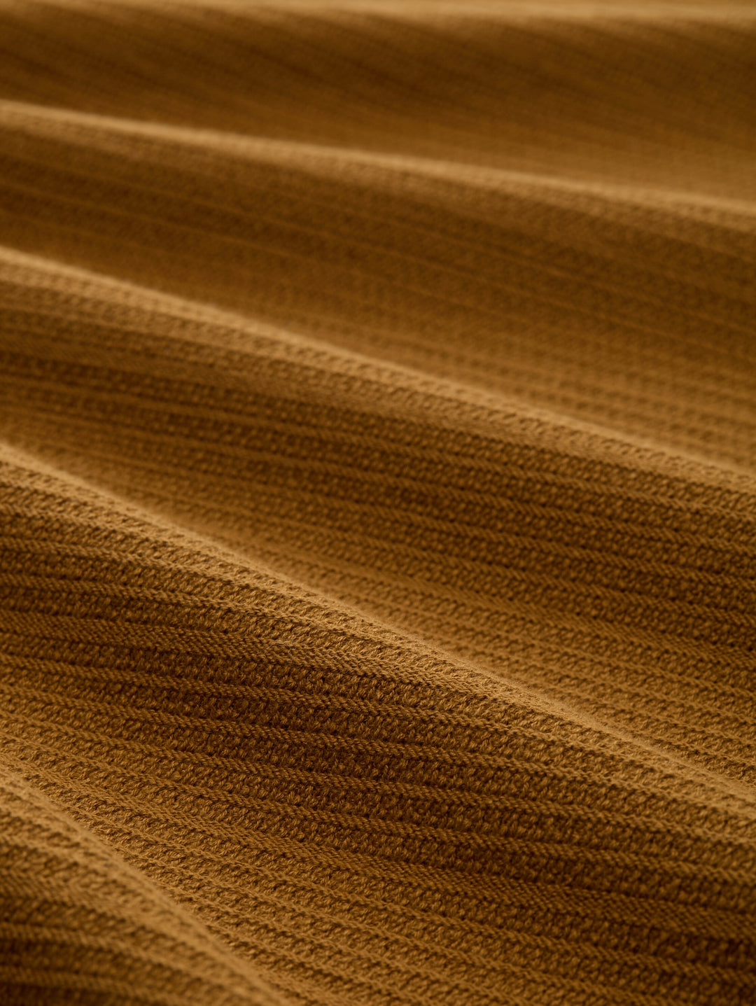 STRUCTURED CREW NECK KNIT