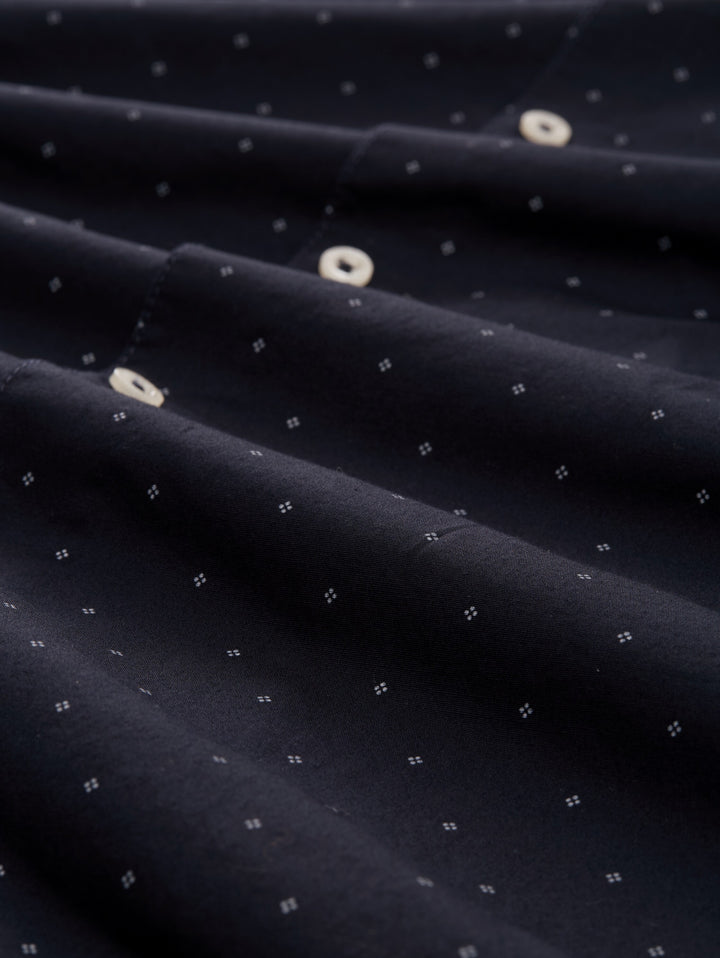 FITTED PRINTED STRETCH SHIRT