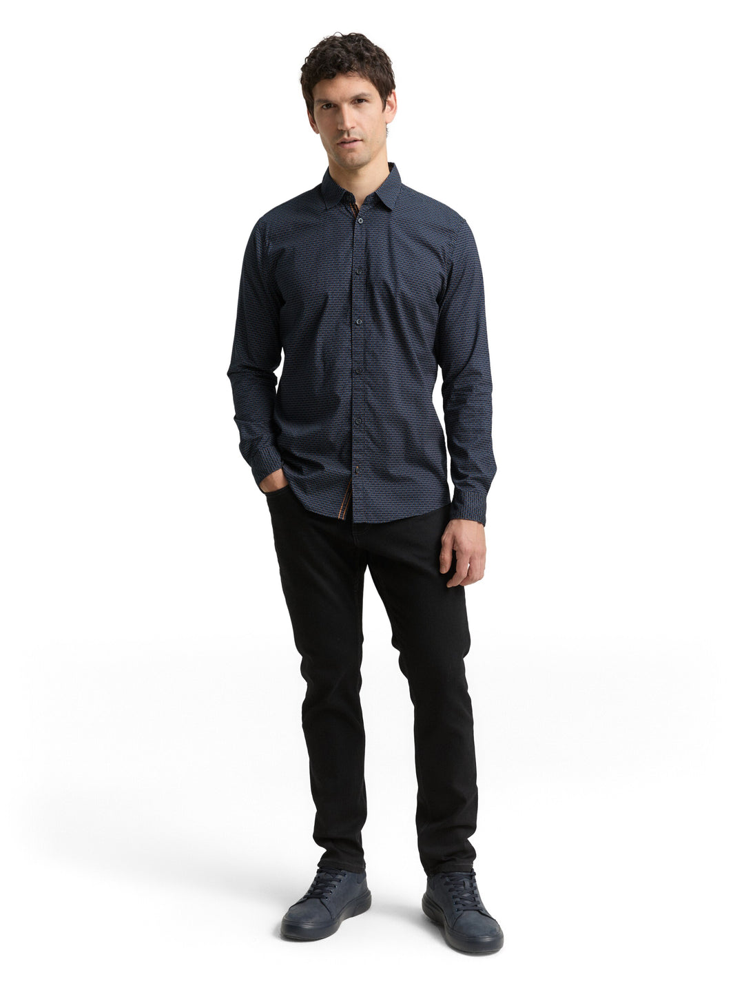 FITTED PRINTED SHIRT