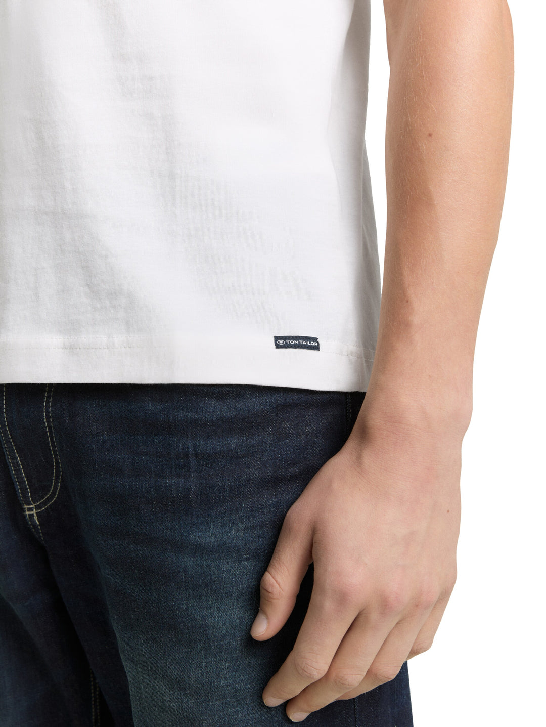 FITTED SMART BASIC