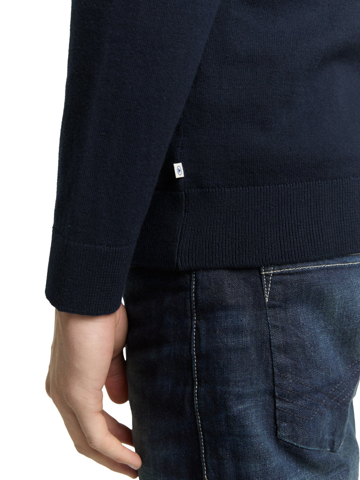 BASIC CREW NECK PULLOVER