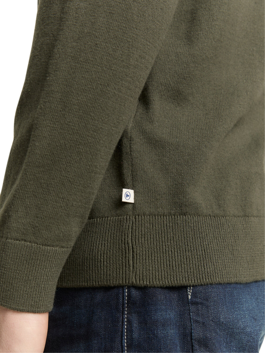 BASIC CREW NECK PULLOVER