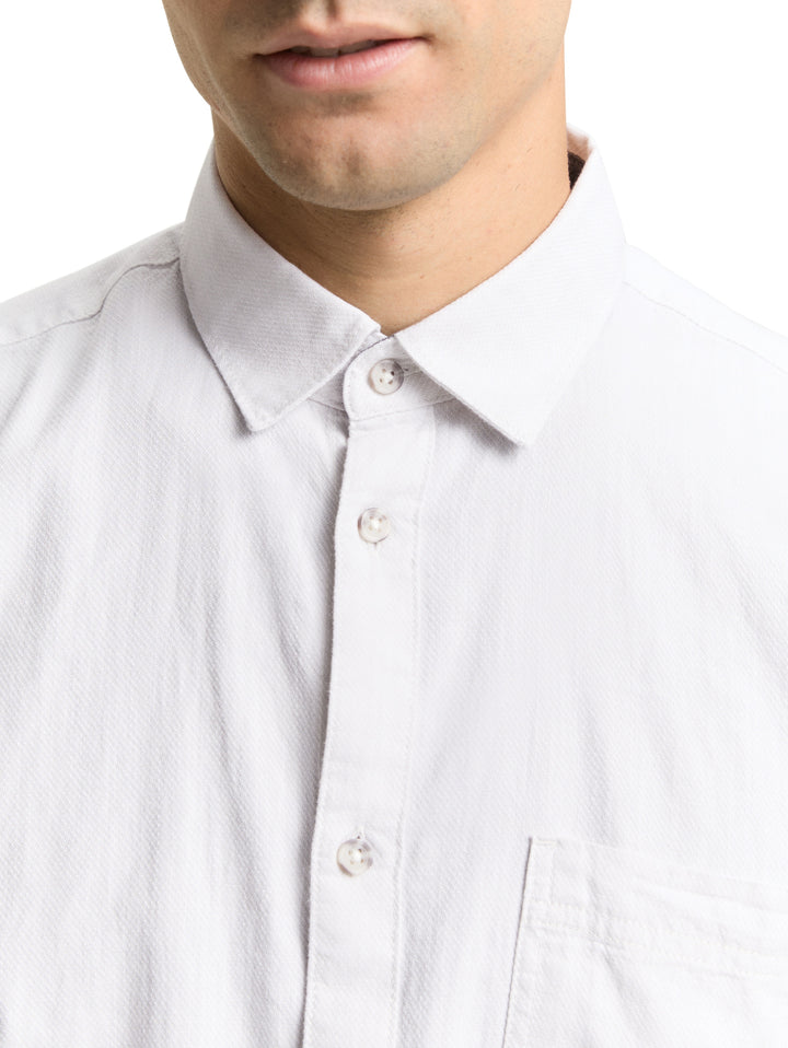 STRUCTURED SHIRT