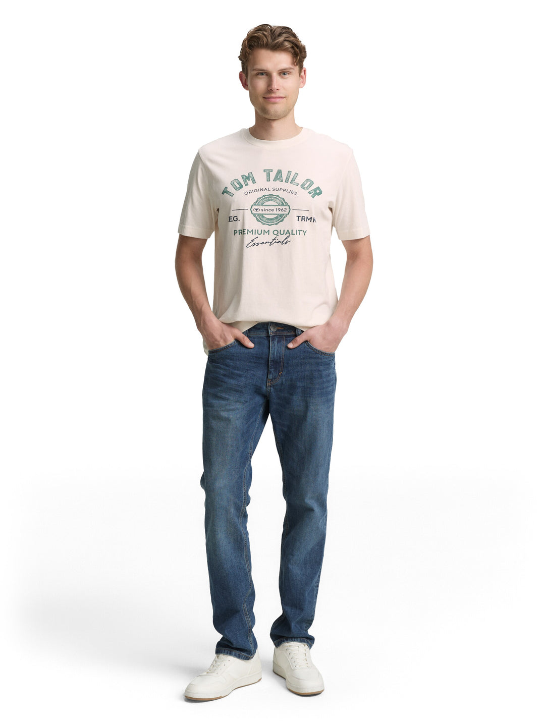 LOGO TEE