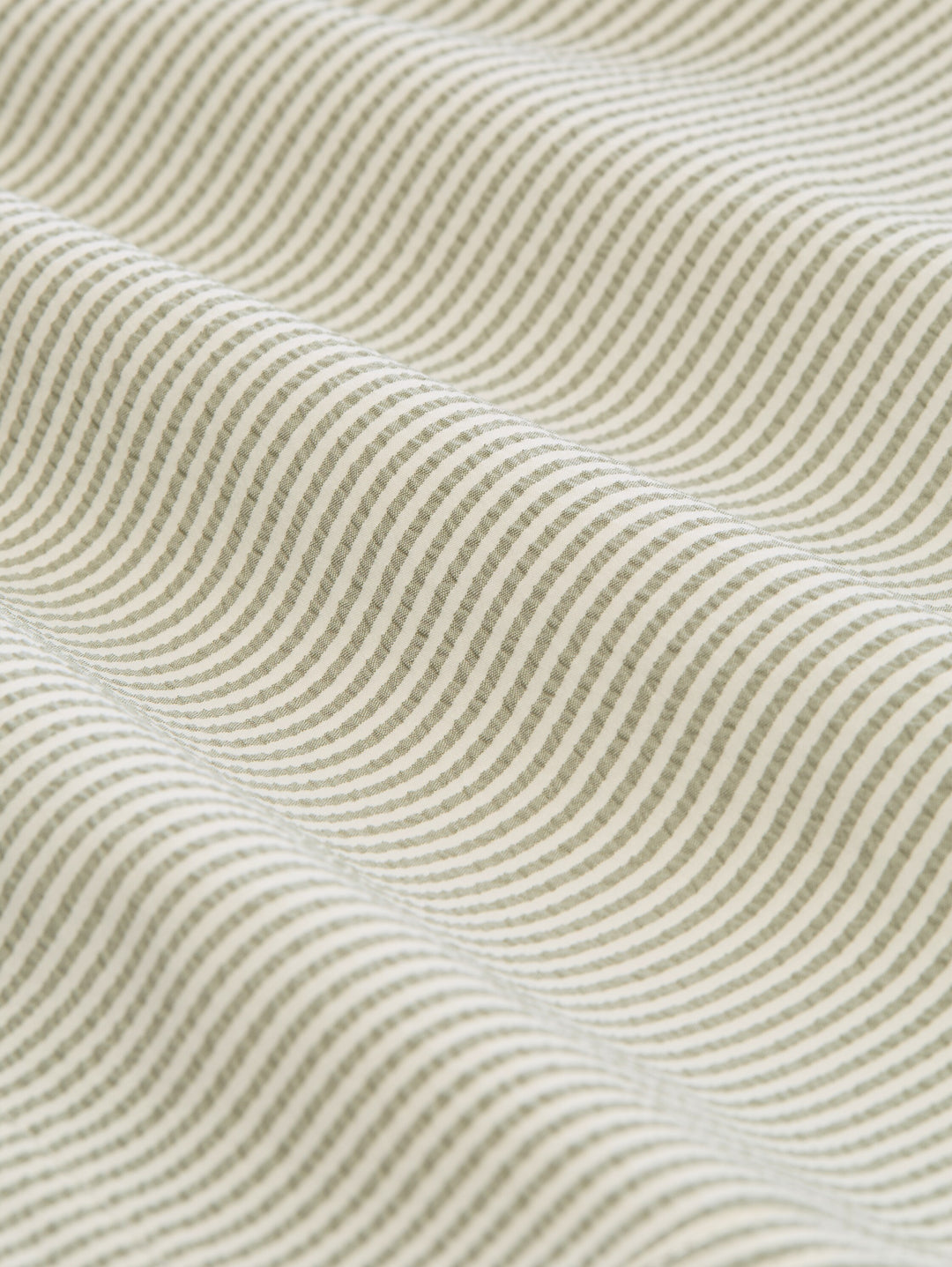 SEERSUCKER SWIM SHORTS