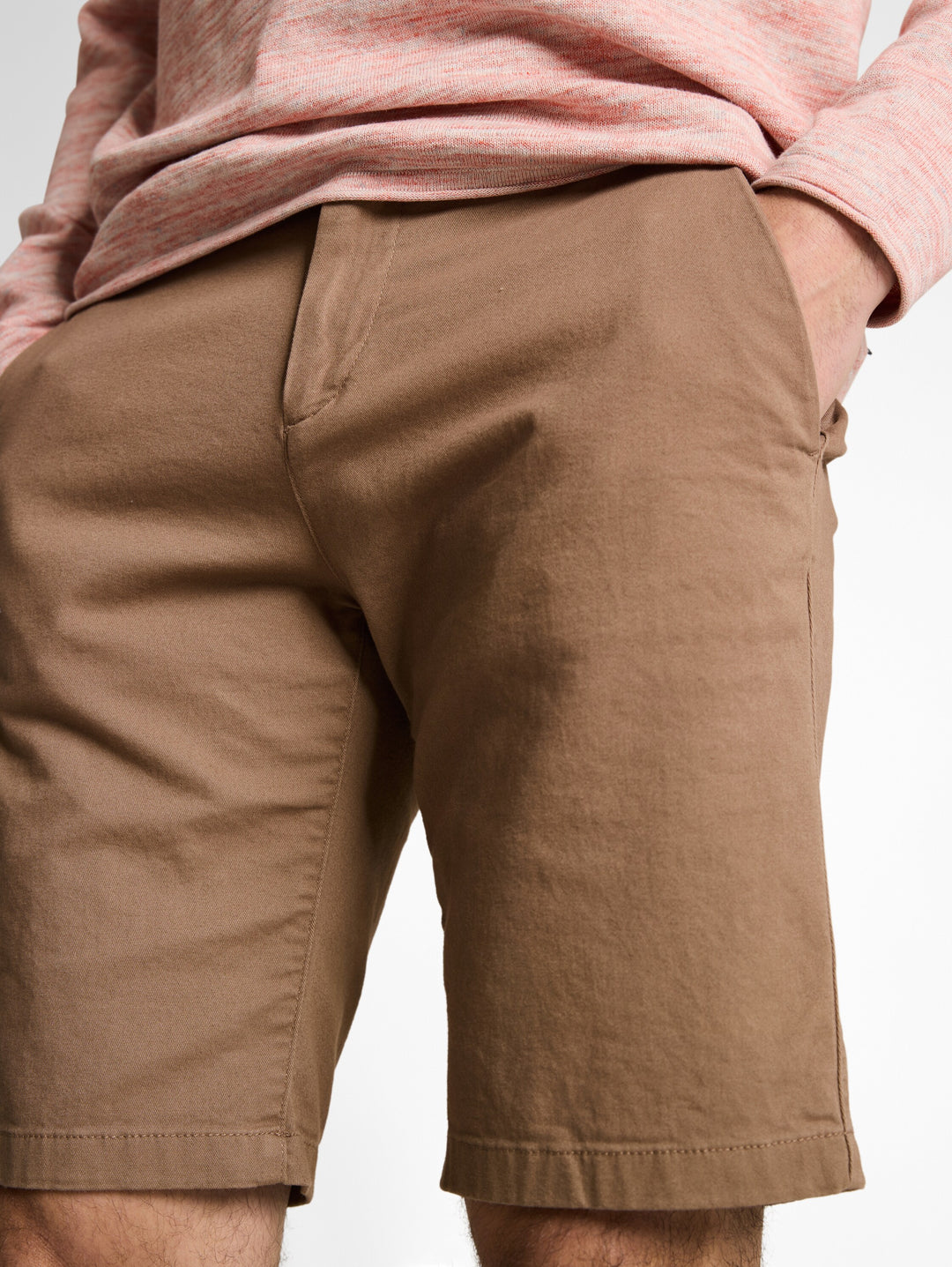 SLIM CHINO SHORTS