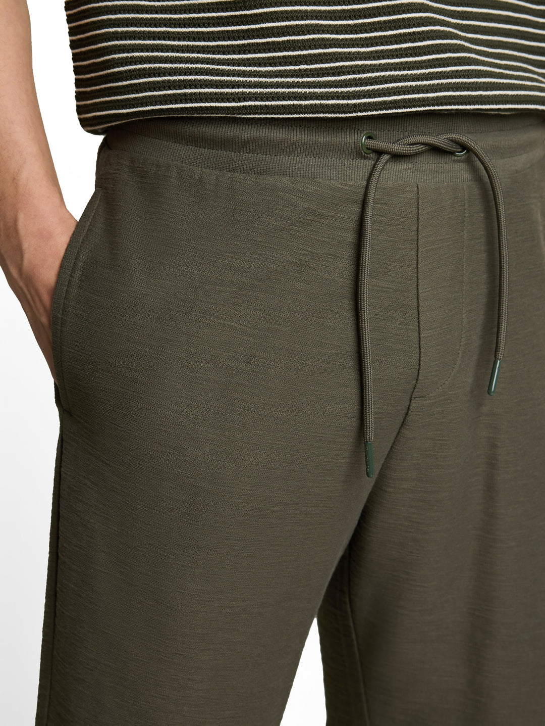 STRUCTURED SHORTS