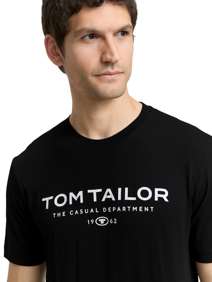 T-SHIRT WITH PRINT