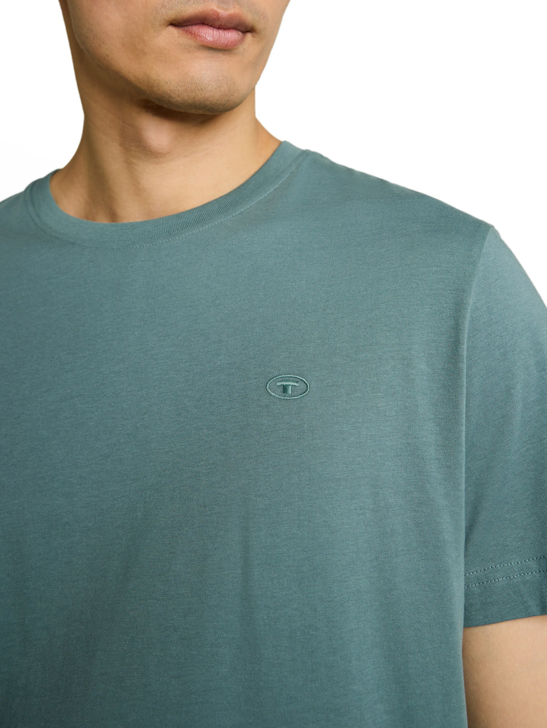 T-SHIRT WITH EMBRO