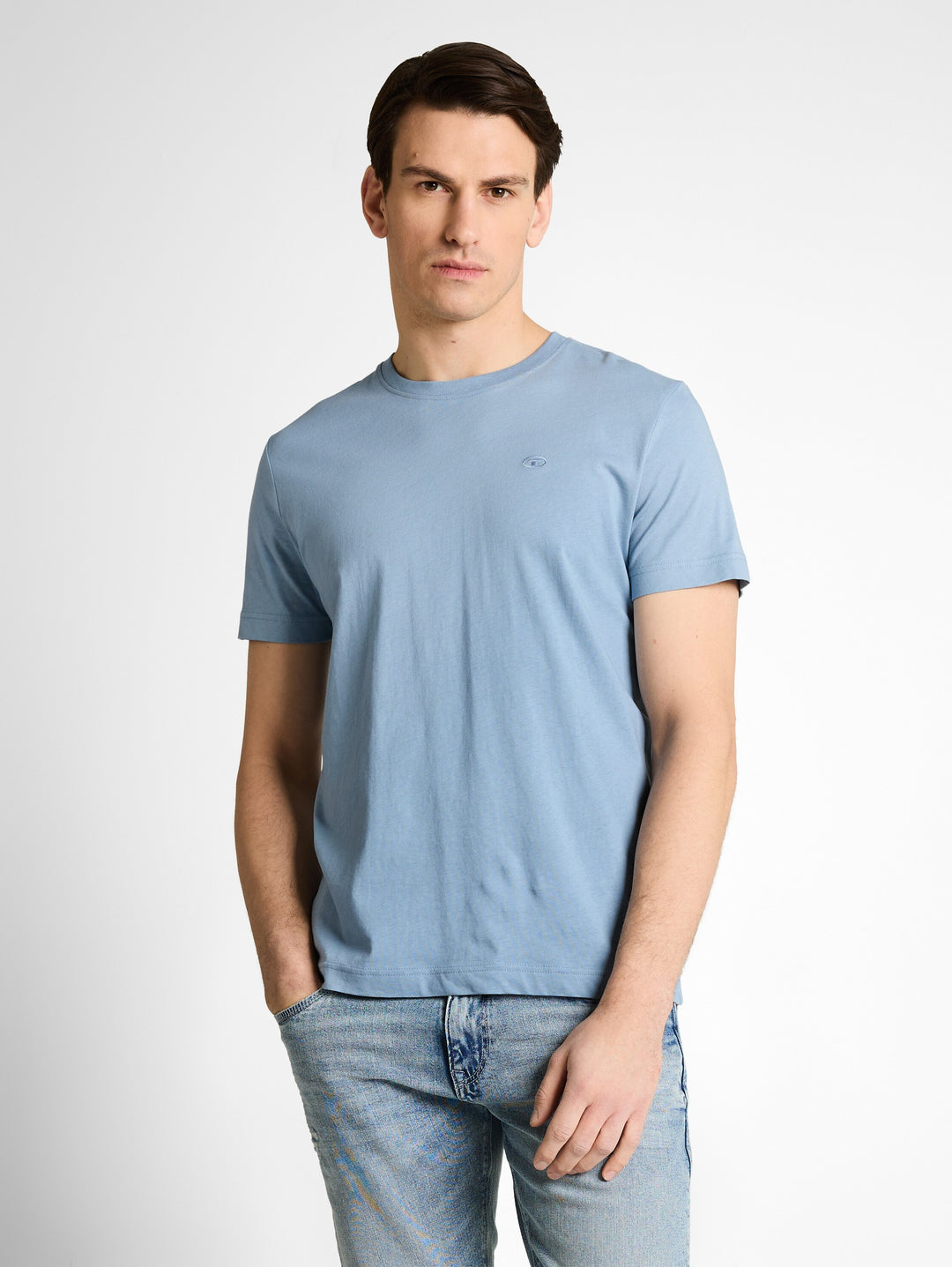 T-SHIRT WITH EMBRO