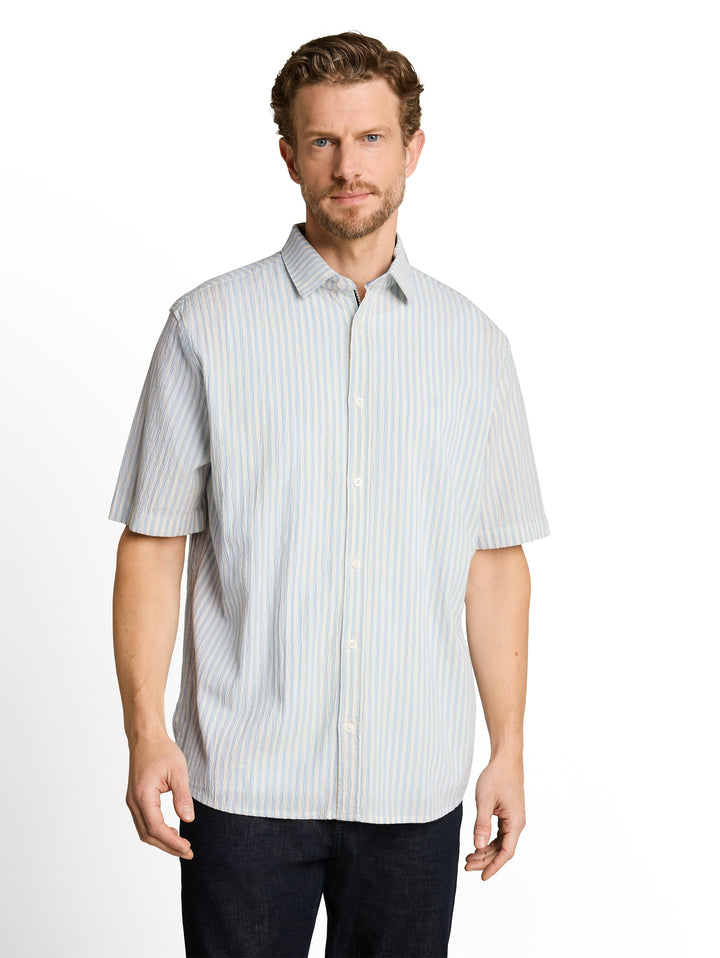 COMFORT STRIPED SEERSUCKER SHIRT