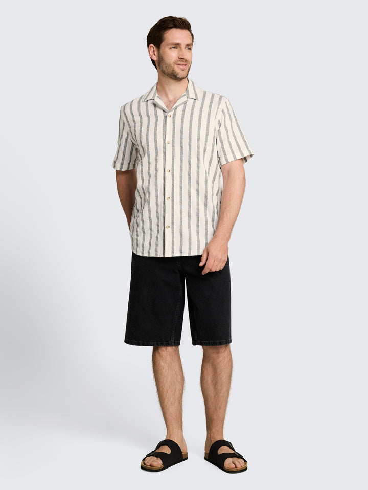 STRUCTURED STRIPE SHIRT