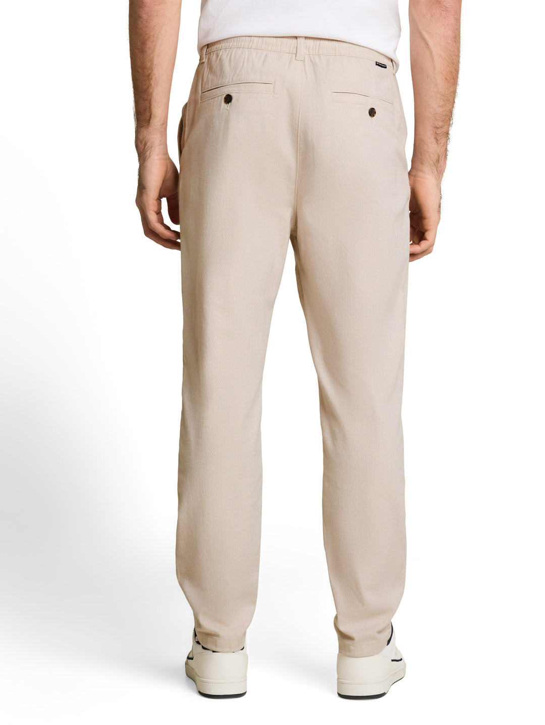 REGULAR TAPERED CHINO