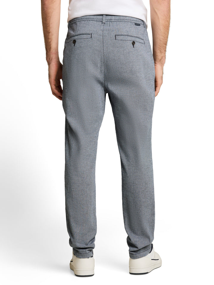 REGULAR TAPERED CHINO