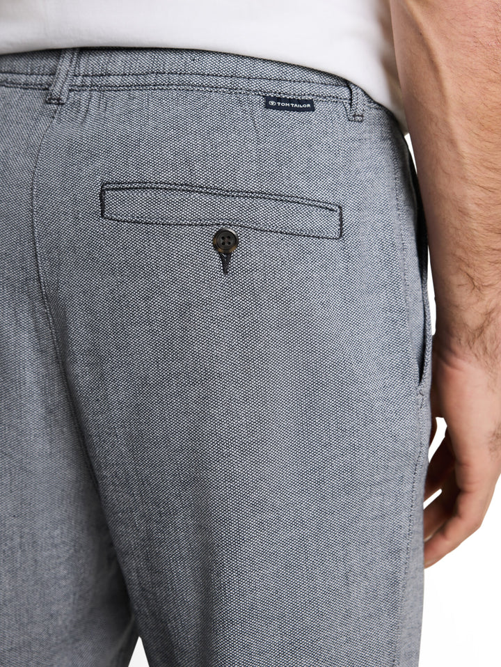 REGULAR TAPERED CHINO