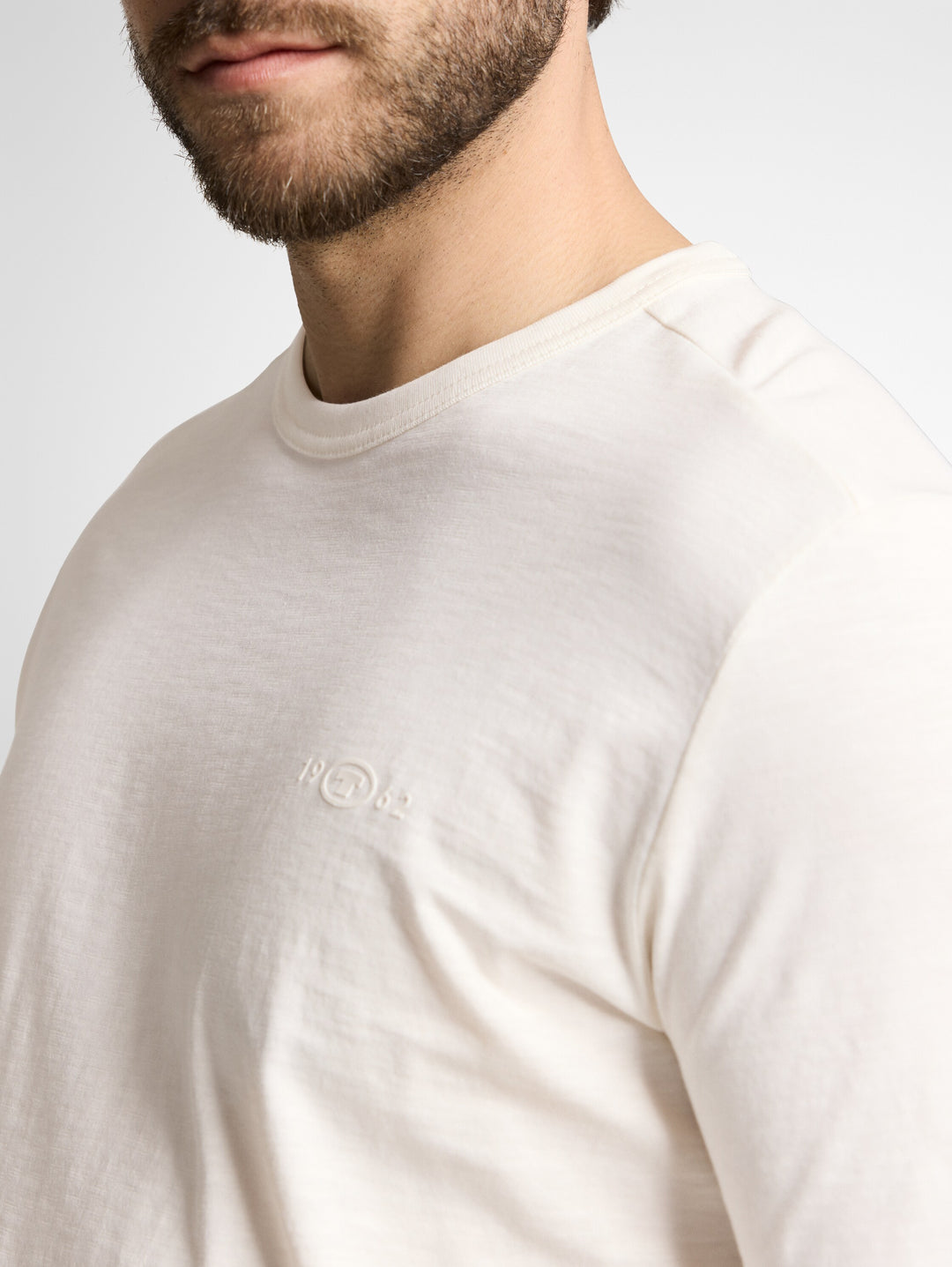 T-SHIRT WITH PRINT