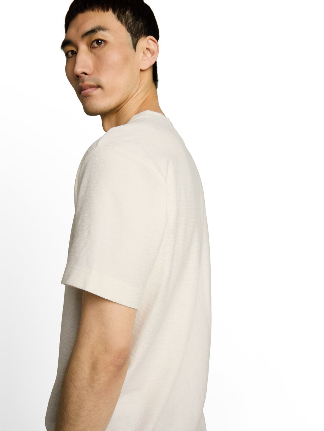 STRUCTURED  T-SHIRT