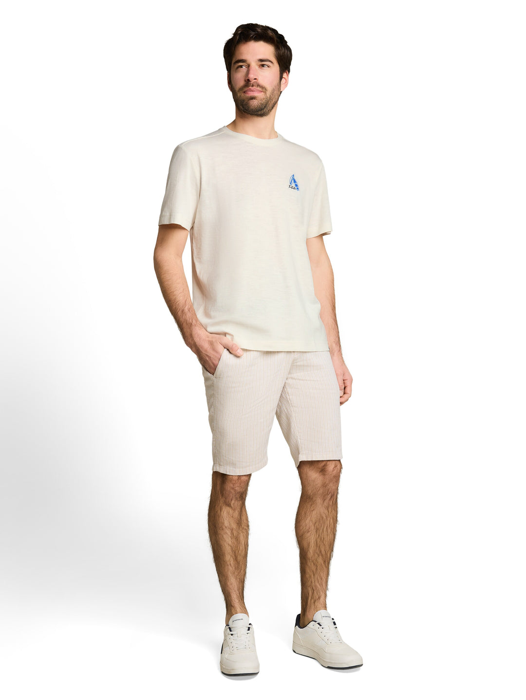 EMBROIDERED T-SHIRT