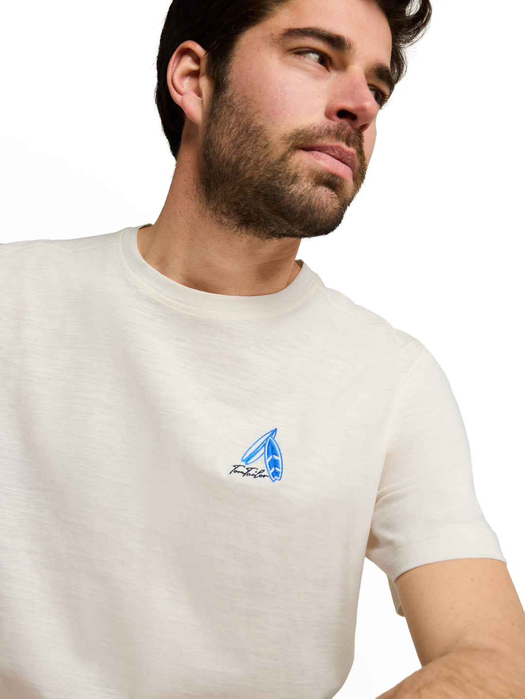 EMBROIDERED T-SHIRT