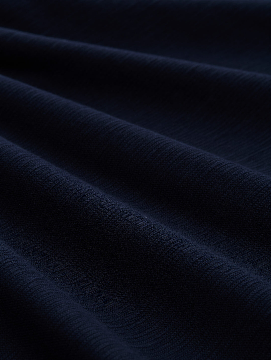 STRUCTURED  T-SHIRT