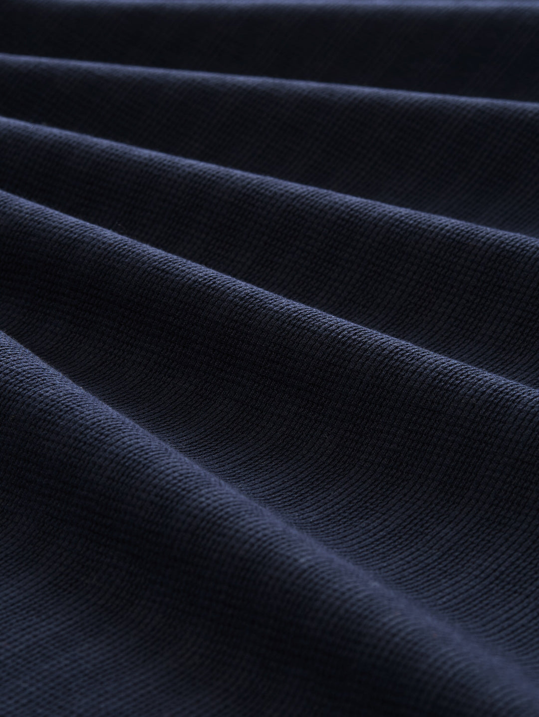 STRUCTURED T-SHIRT
