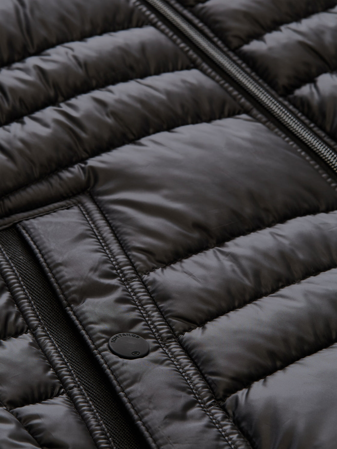 LIGHTWEIGHT JACKET