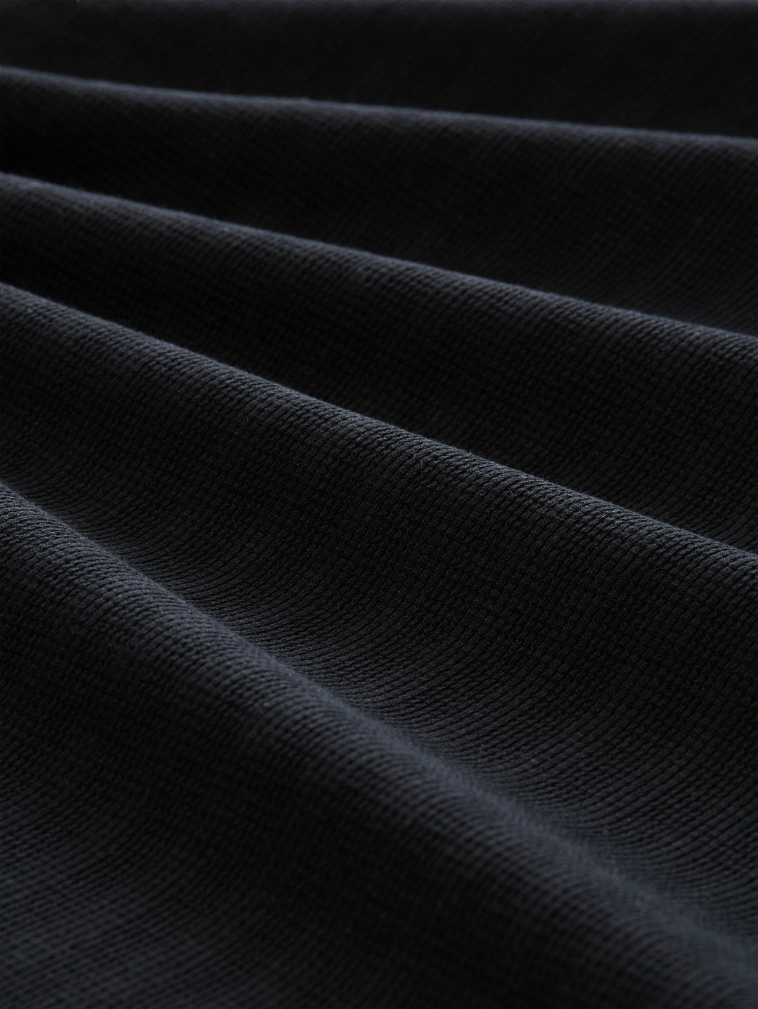STRUCTURED T-SHIRT