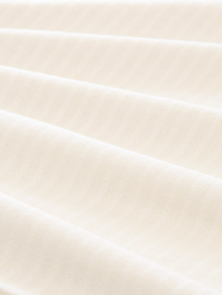 STRUCTURED T-SHIRT