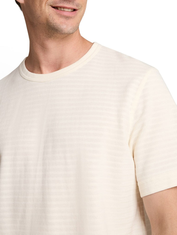 STRUCTURED T-SHIRT