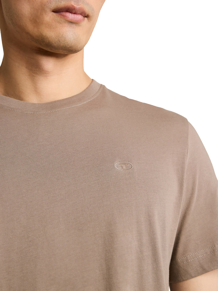 T-SHIRT WITH EMBRO