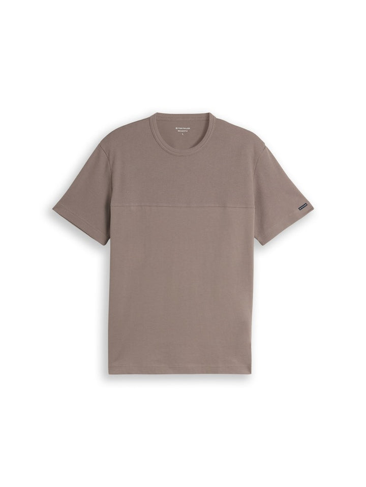 STRUCTURED CUTLINE T-SHIRT