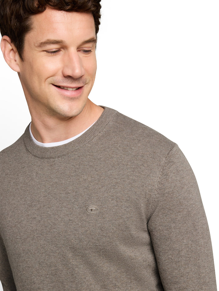 BASIC CREWNECK KNIT