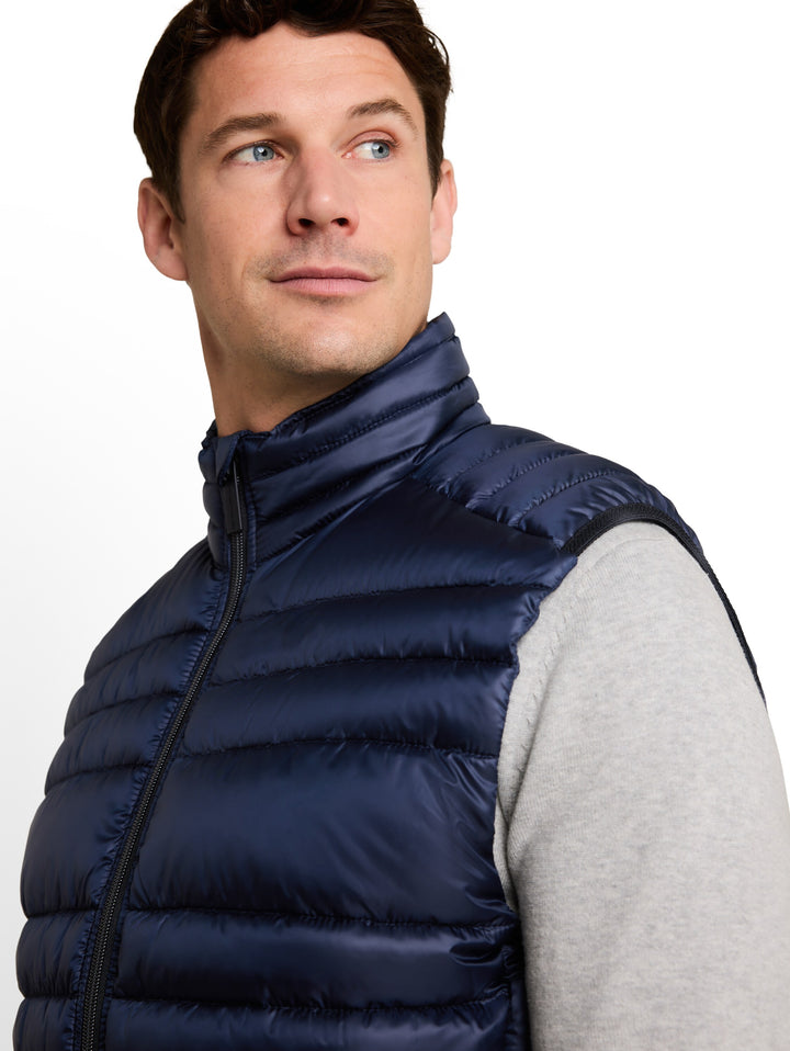 LIGHTWEIGHT VEST