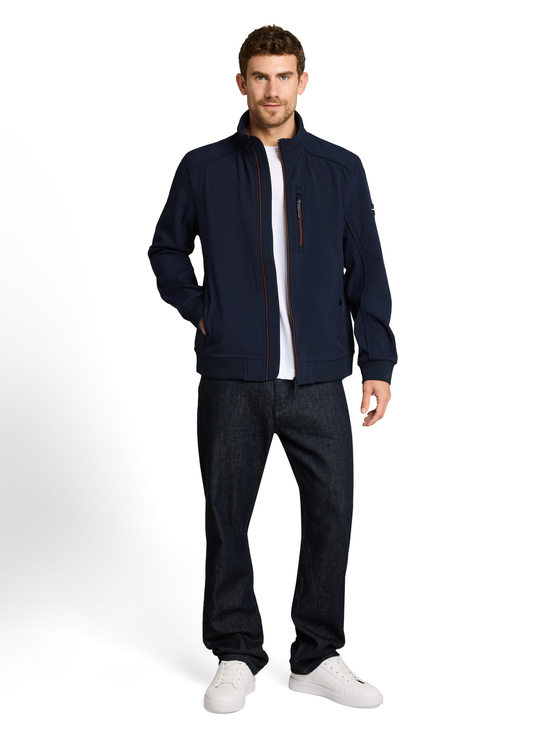 STAND-UP SOFTSHELL JACKET
