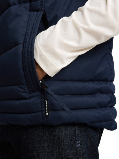 HOODED PUFFER VEST