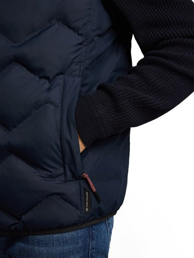 HYBRID JACKET WITH KNITSLEEVES