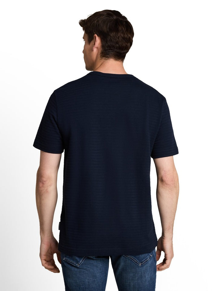 STRUCTURED T-SHIRT
