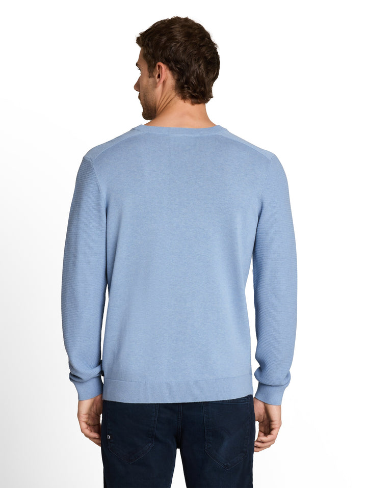 STRUCTURED CREW NECK KNIT