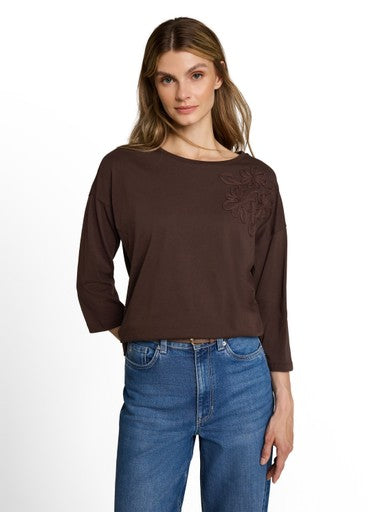 T-SHIRT STRIPE WITH FLOWER PATCHES
