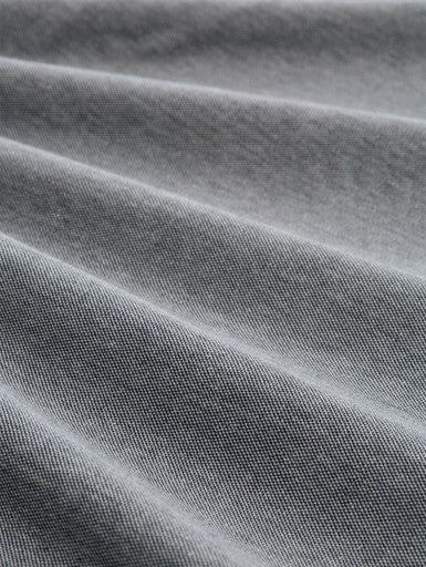 DETAILED POLO SHIRT