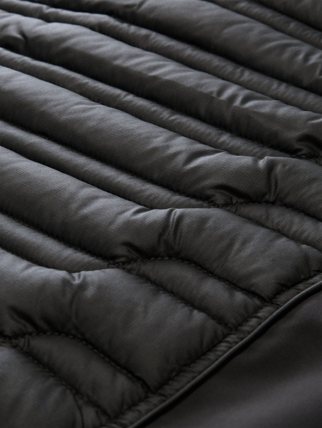 HYBRID VEST