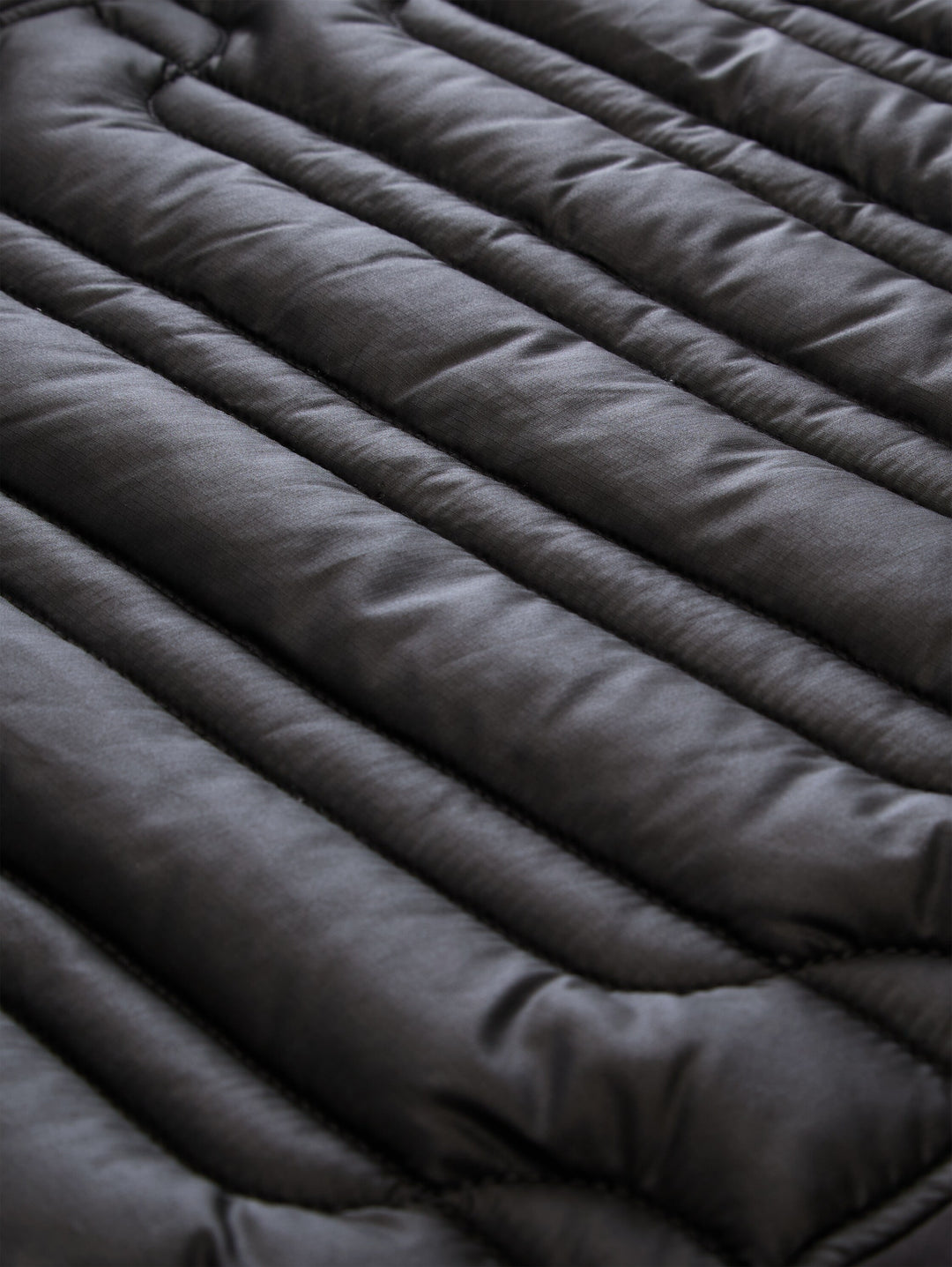 HYBRID JACKET