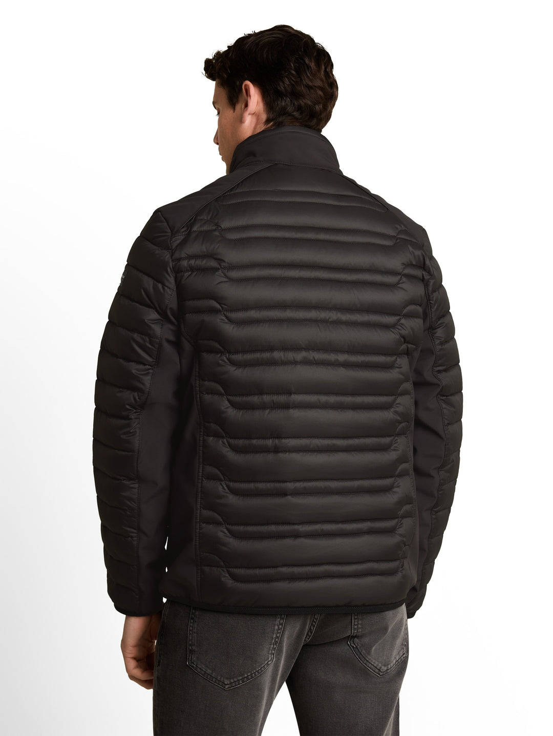 HYBRID JACKET
