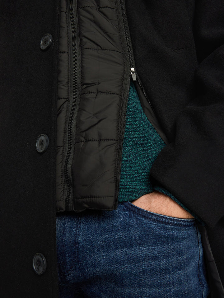 WOOL COAT WITH STAND-UP INSERT