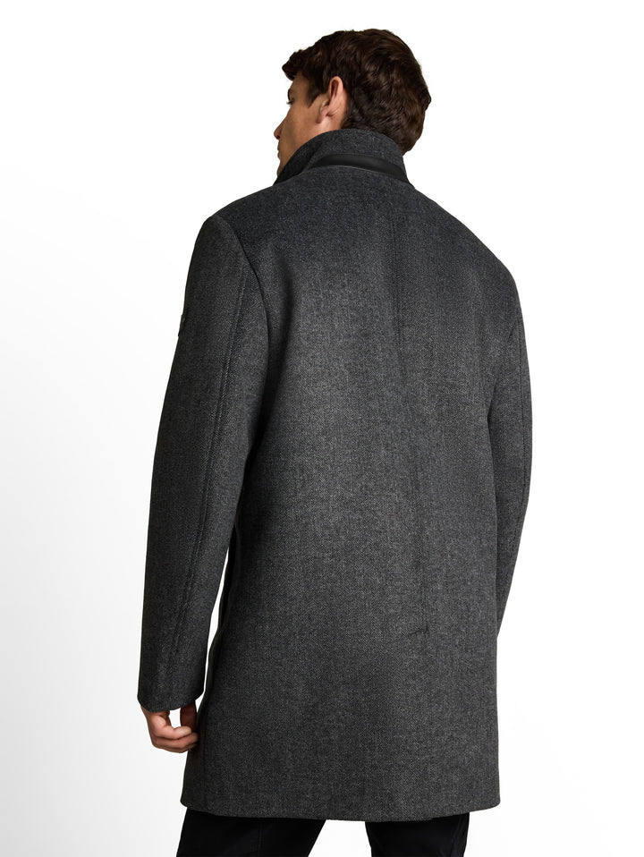 WOOL COAT WITH STAND-UP INSERT