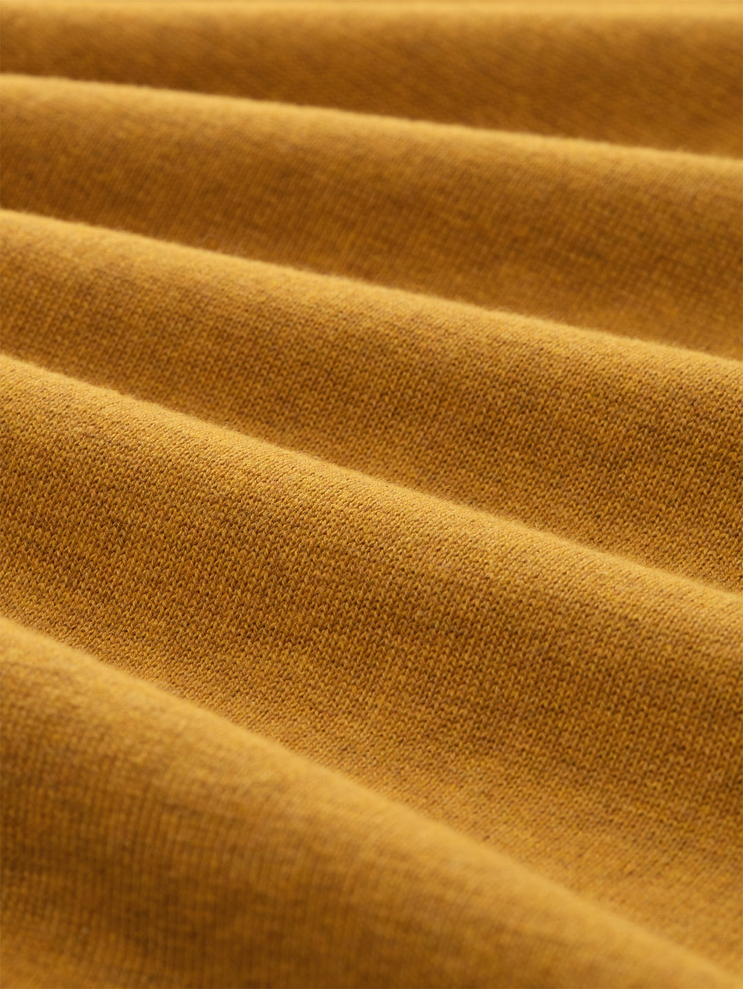 BASIC CREWNECK KNIT