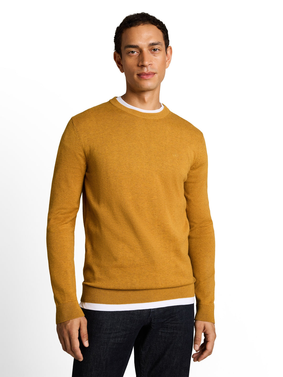 BASIC CREWNECK KNIT